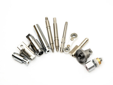 CNC精密金物加工 加工技術と操作仕様